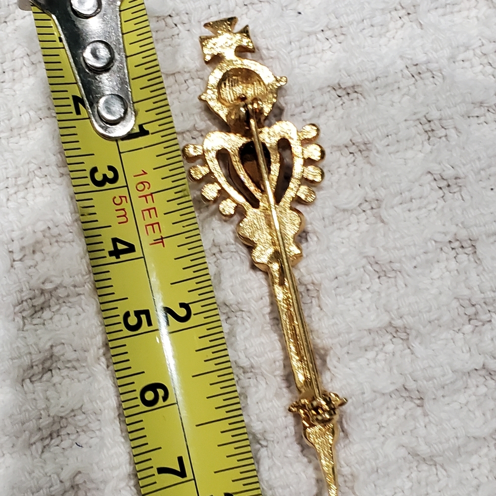 Scepter Pin - Picture 3 of 3